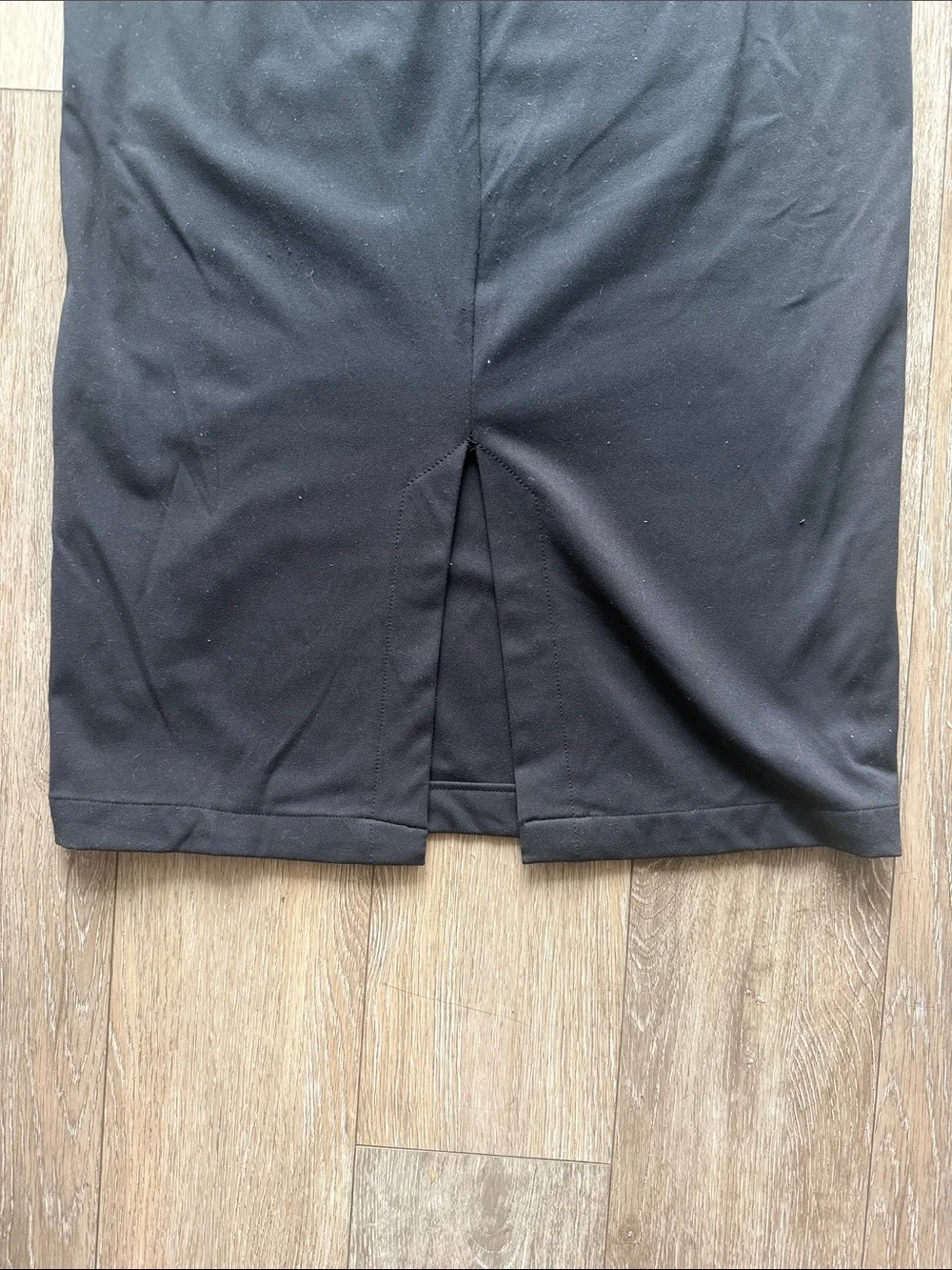 Dynamite Black Cutout Knot-Front Midi Dress - Picture 4 of 5